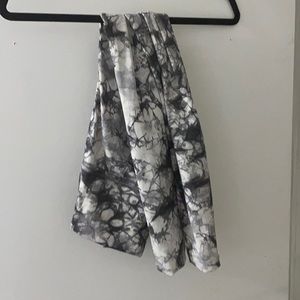 Lululemon tie dye leggings size 4